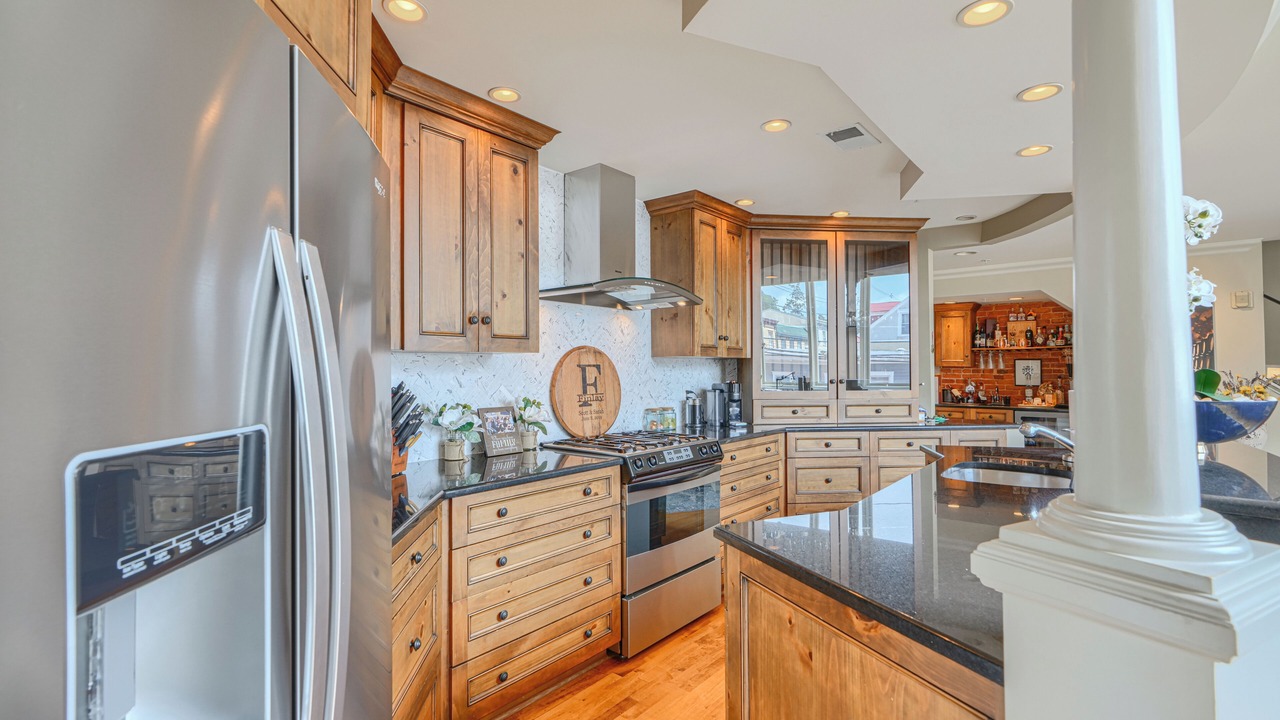 Photo of Kitchen in Historic District