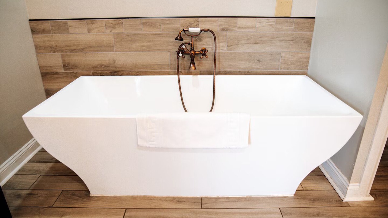 Photo of Bathroom in Lemoyne