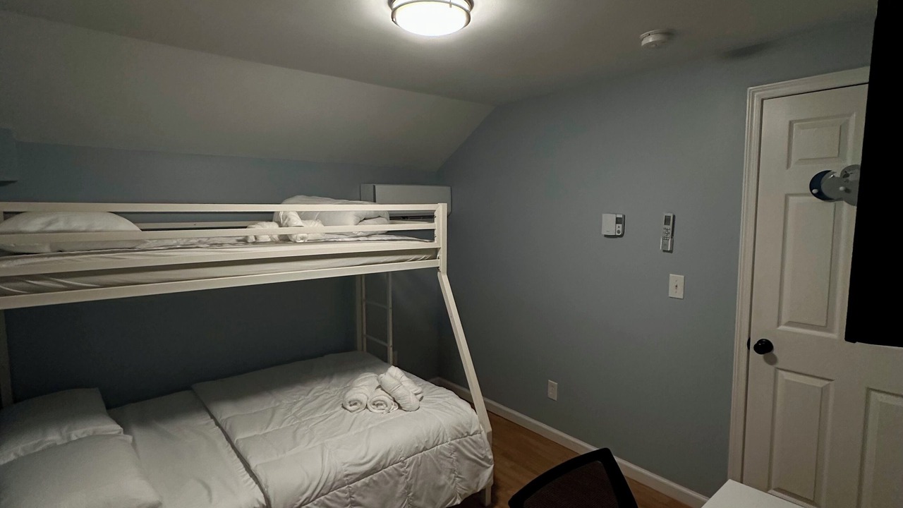 Photo of Bedroom in North Ironbound