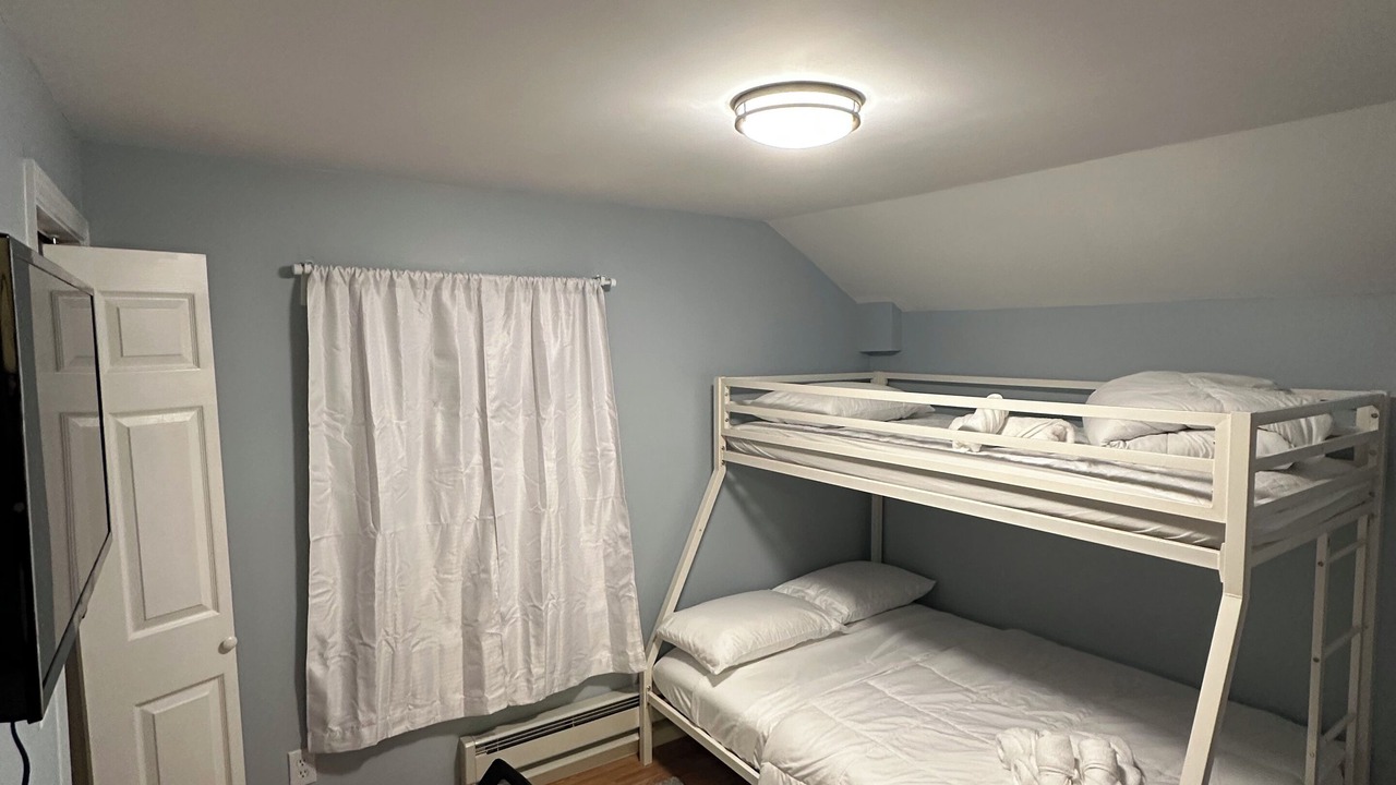 Photo of Bedroom in North Ironbound