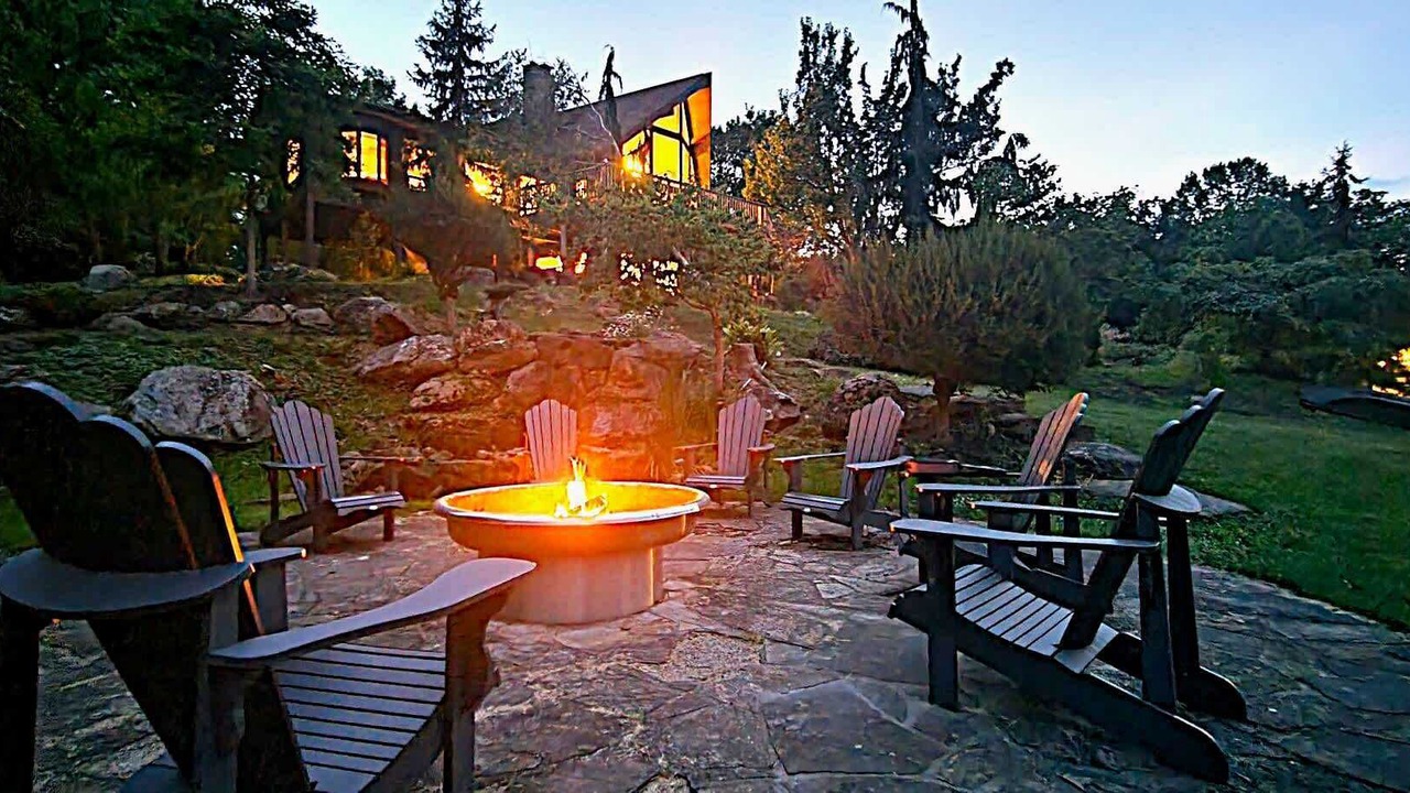 Photo of Outdoor in Rising Sun
