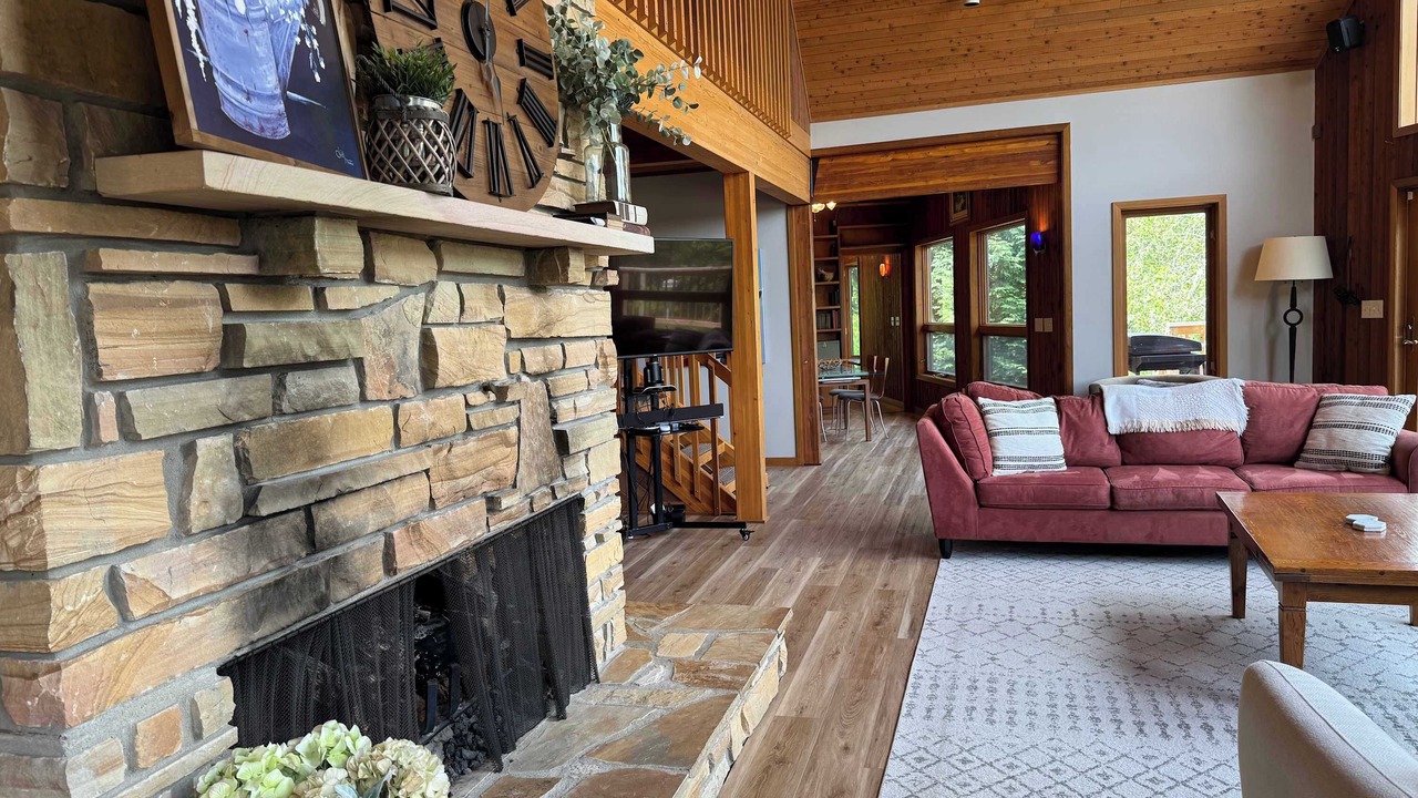 Photo of Livingroom in Rising Sun