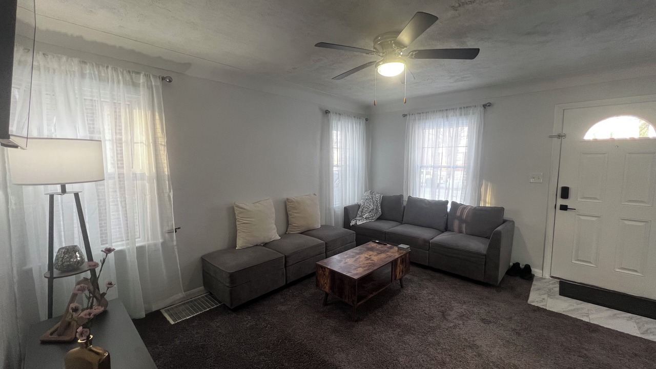Photo of Livingroom in Ottawa