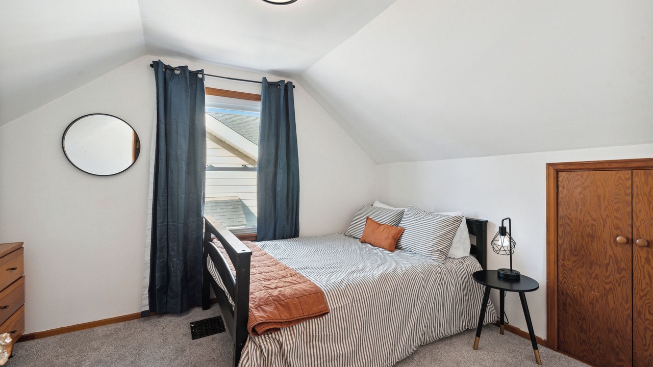 Photo of Bedroom in Toledo