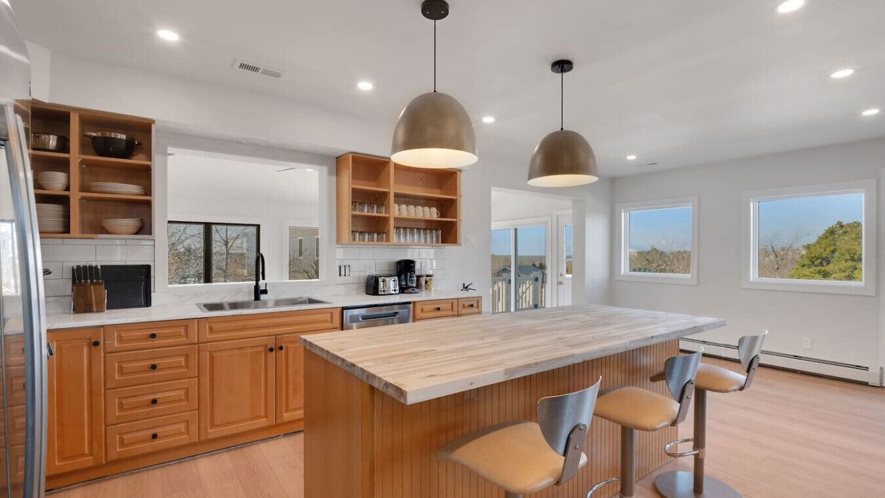 Photo of Kitchen in Town Bank