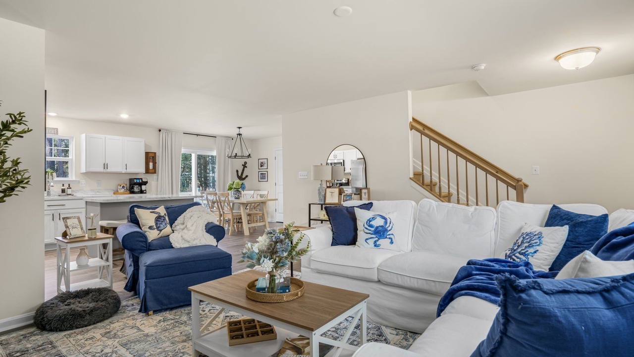 Photo of Livingroom in Captain's Cove
