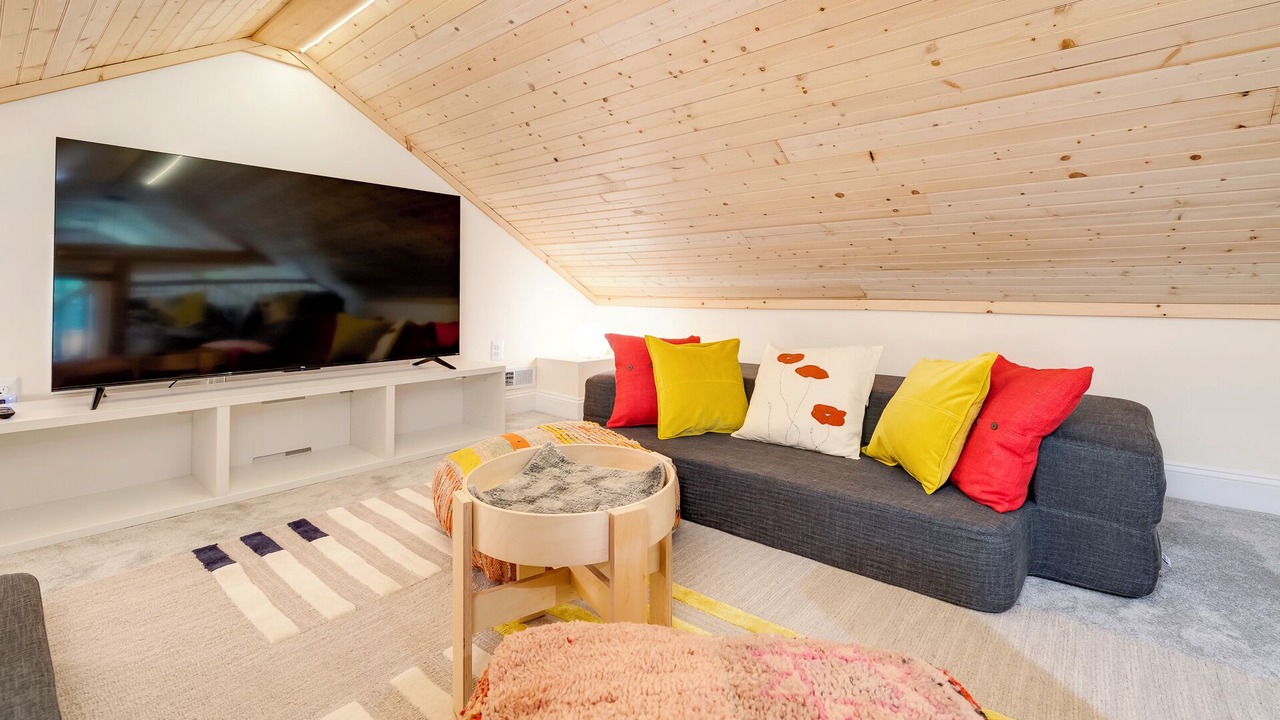 Photo of Livingroom in Luray