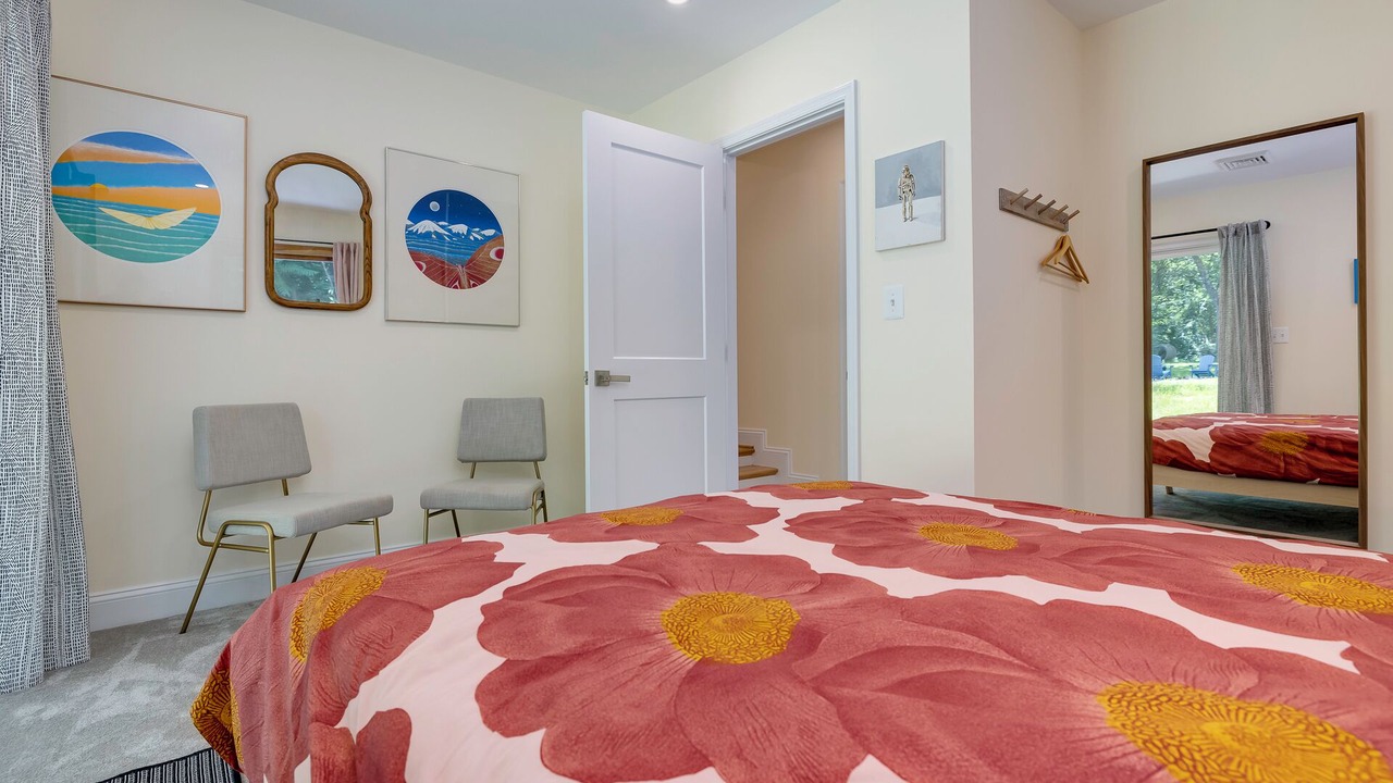 Photo of Bedroom in Luray