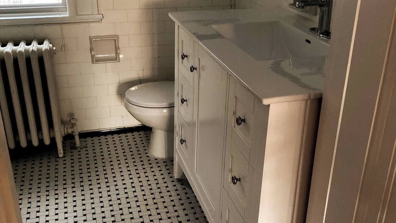 Photo of Bathroom in Forest Hills