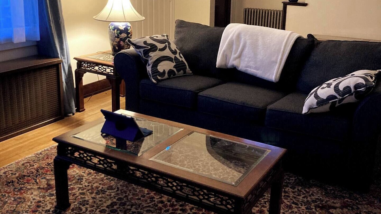 Photo of Livingroom in Forest Hills