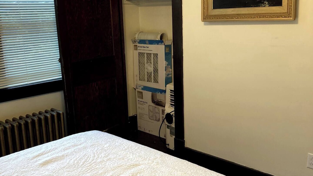 Photo of Bedroom in Forest Hills