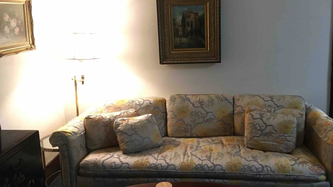 Photo of Livingroom in Forest Hills
