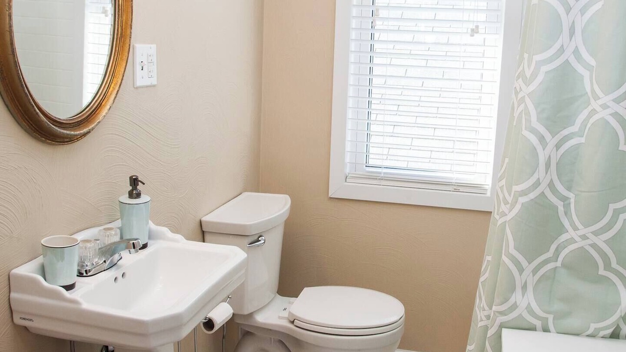 Photo of Bathroom in Forest Hills