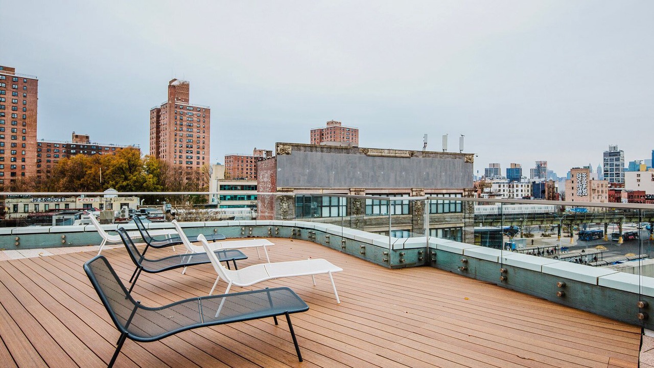 Photo of Patio Balcony in Williamsburg