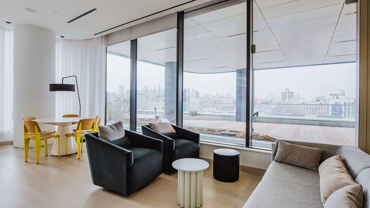 Photo of Livingroom in Williamsburg