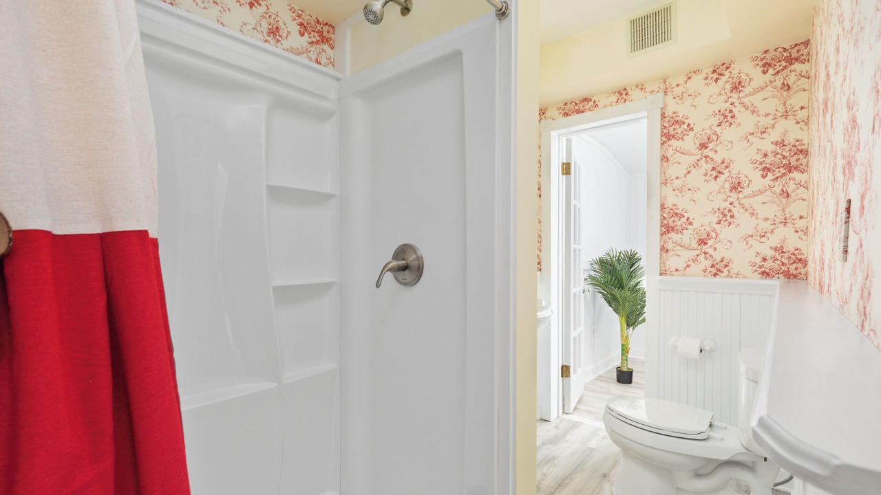 Photo of Bathroom in Berkeley Springs