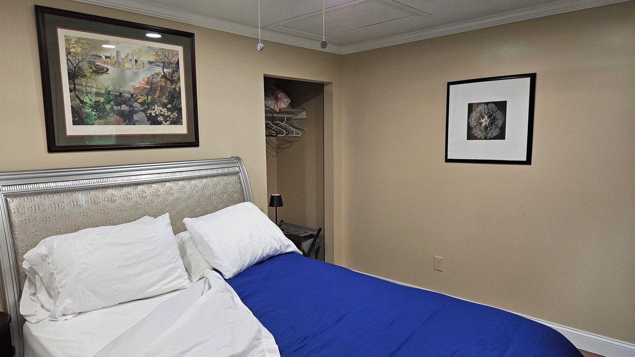 Photo of Bedroom in Racine