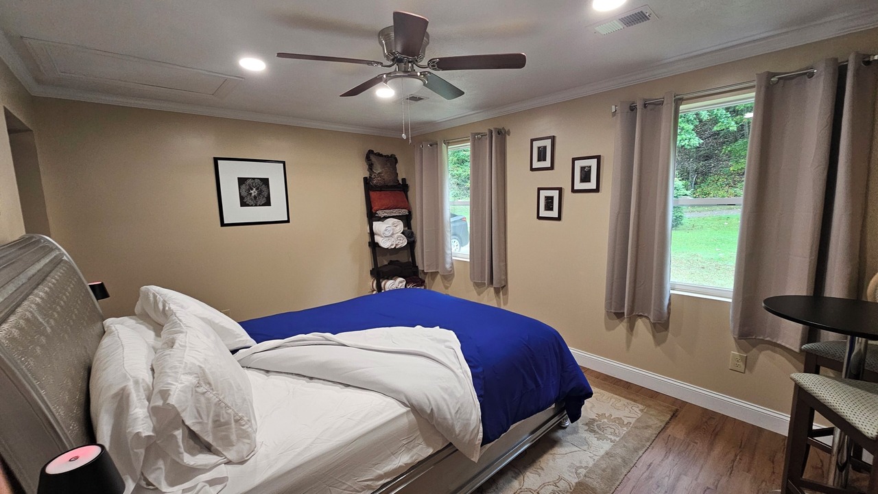 Photo of Bedroom in Racine