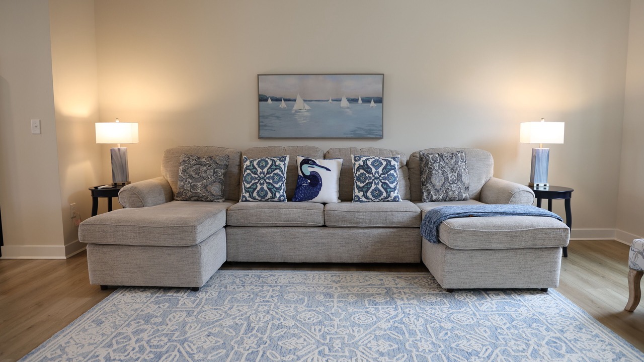 Photo of Livingroom in Bayside