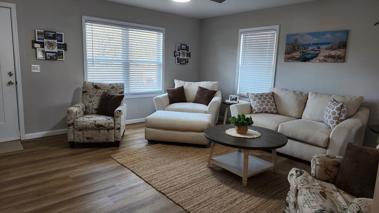 Photo of Livingroom in Frederica