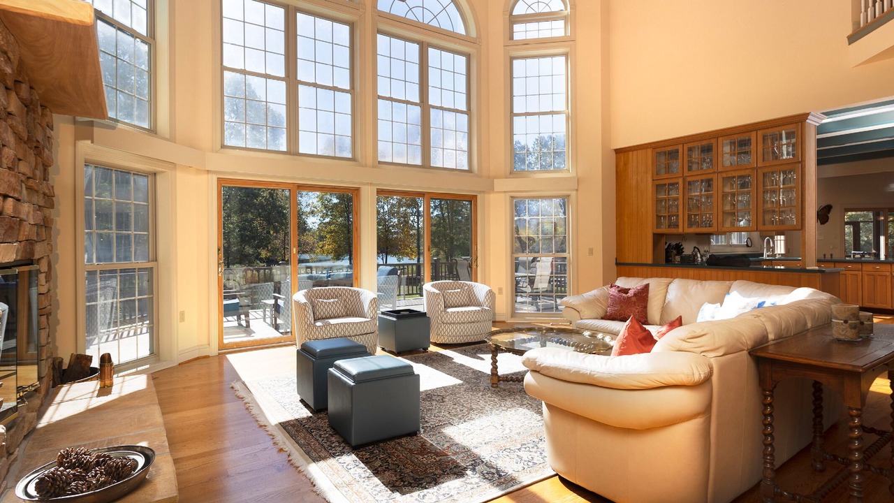 Photo of Livingroom in Unionville