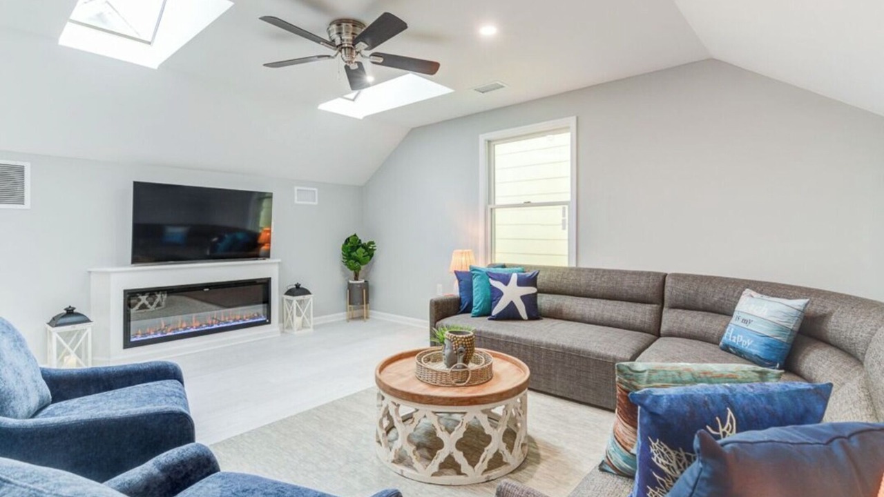 Photo of Livingroom in Asbury Park