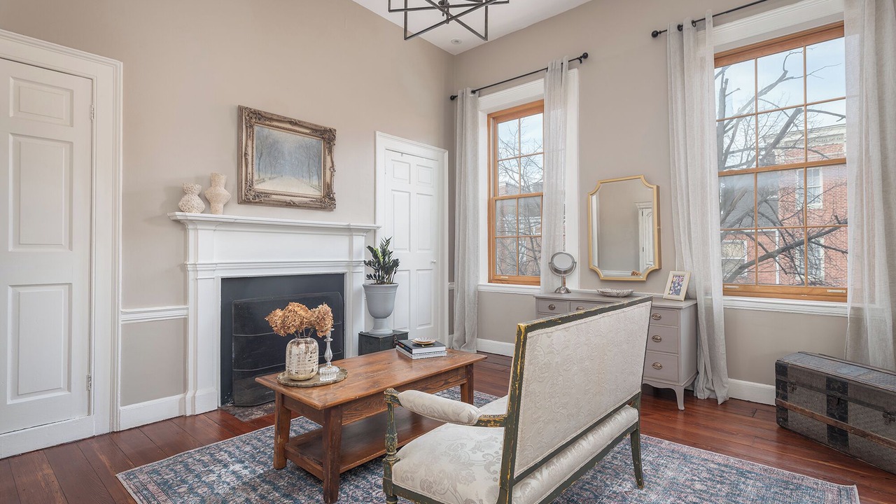 Photo of Livingroom in Baltimore