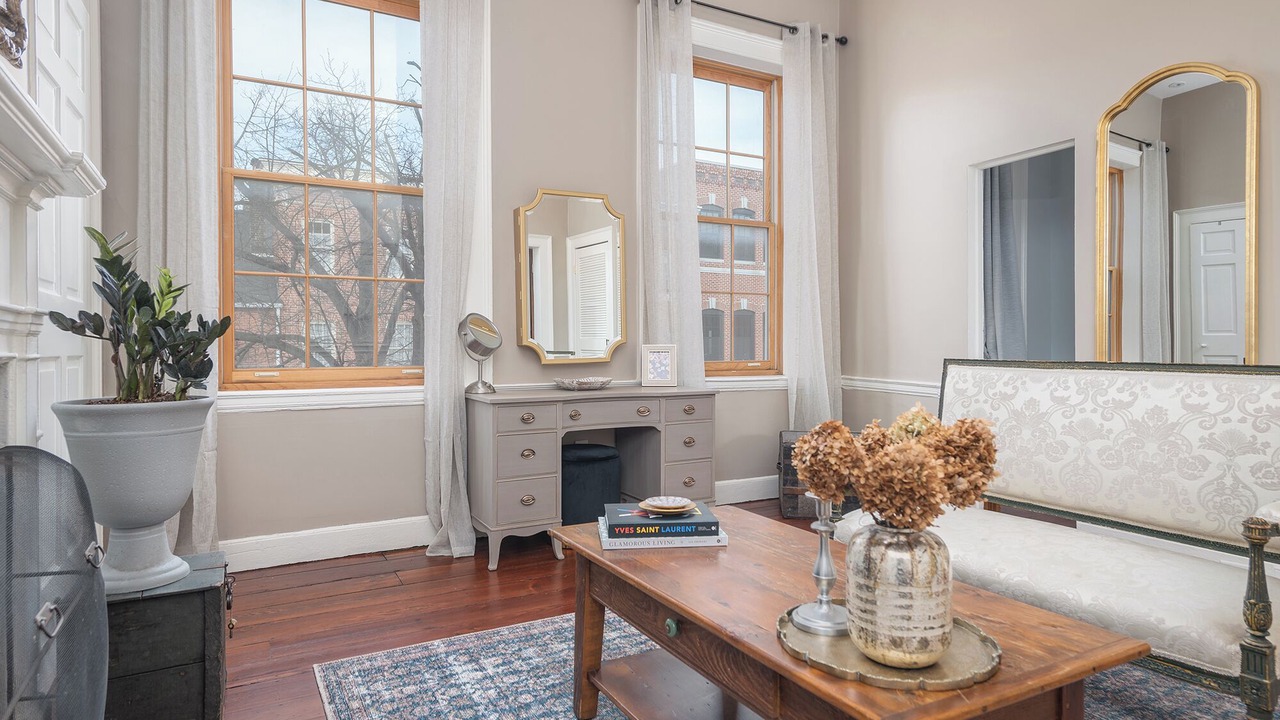 Photo of Livingroom in Baltimore