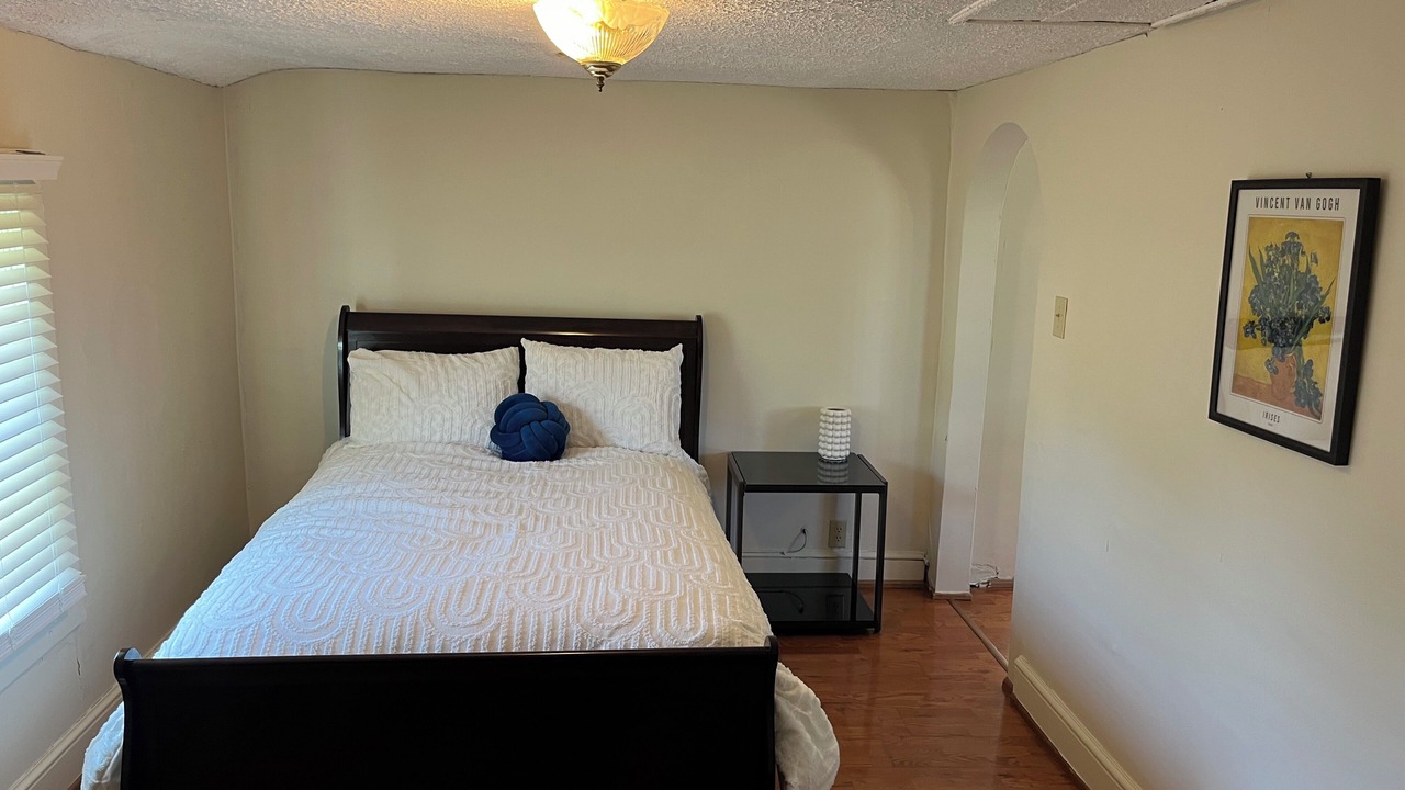 Photo of Bedroom in Bristol