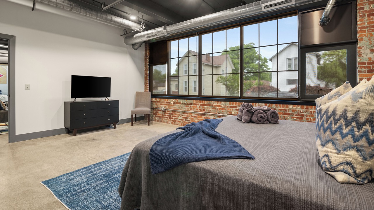 Photo of Bedroom in Newark