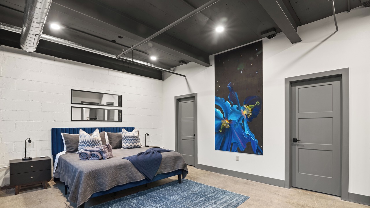 Photo of Bedroom in Newark