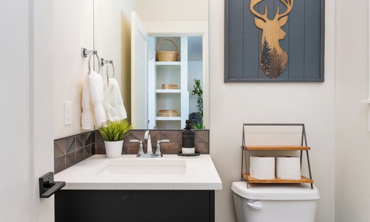 Photo of Bathroom in Cascade