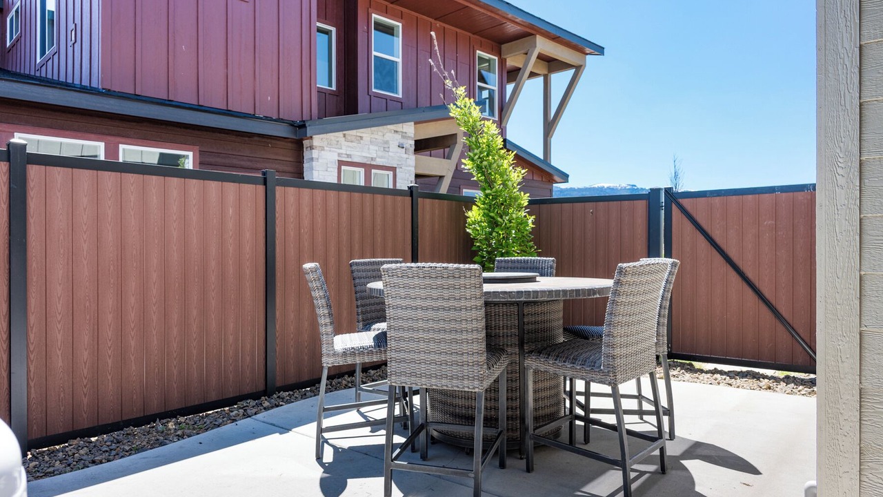Photo of Outdoor in Cascade