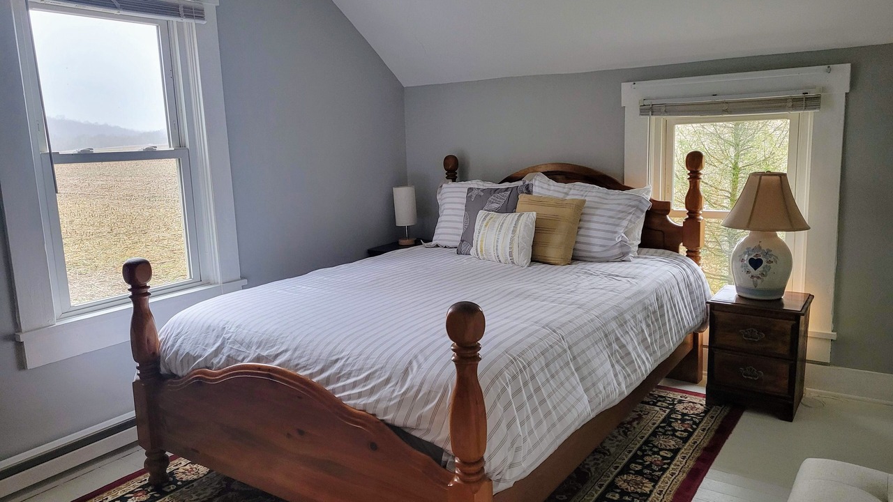 Photo of Bedroom in New Trenton