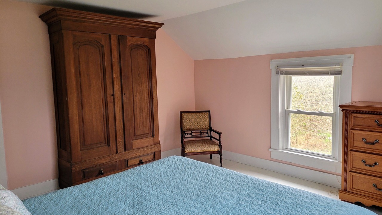 Photo of Bedroom in New Trenton