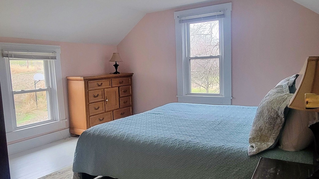 Photo of Bedroom in New Trenton