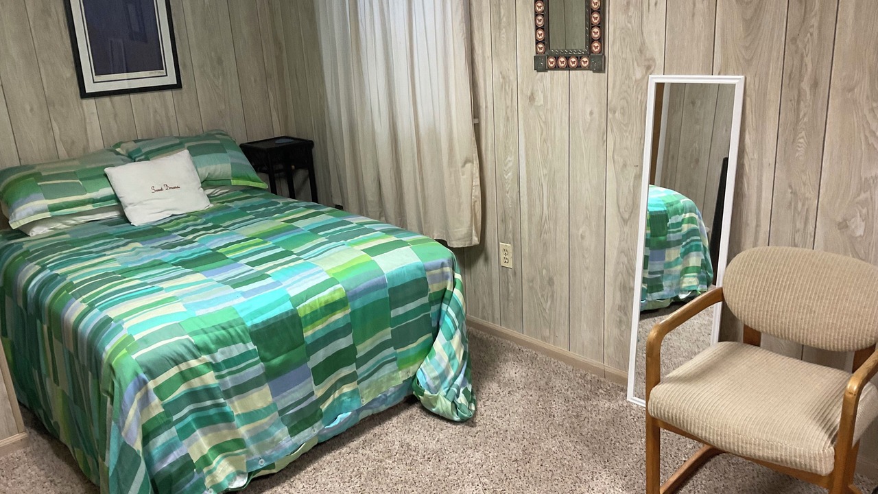 Photo of Bedroom in Homewood