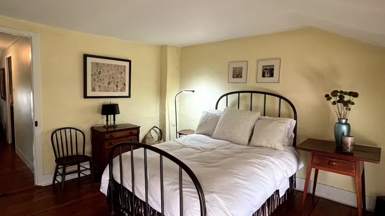 Photo of Bedroom in Lambertville