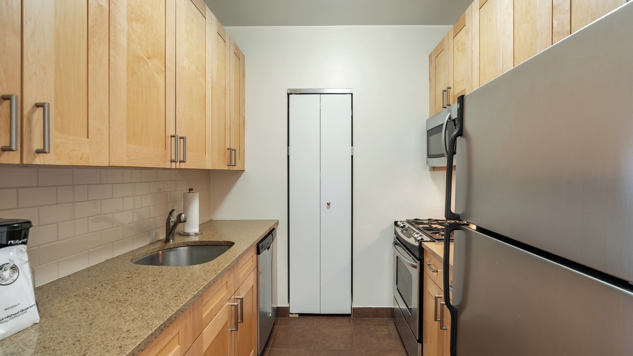 Photo of Kitchen in Battery Park City