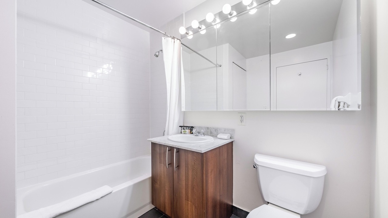 Photo of Bathroom in The Waterfront
