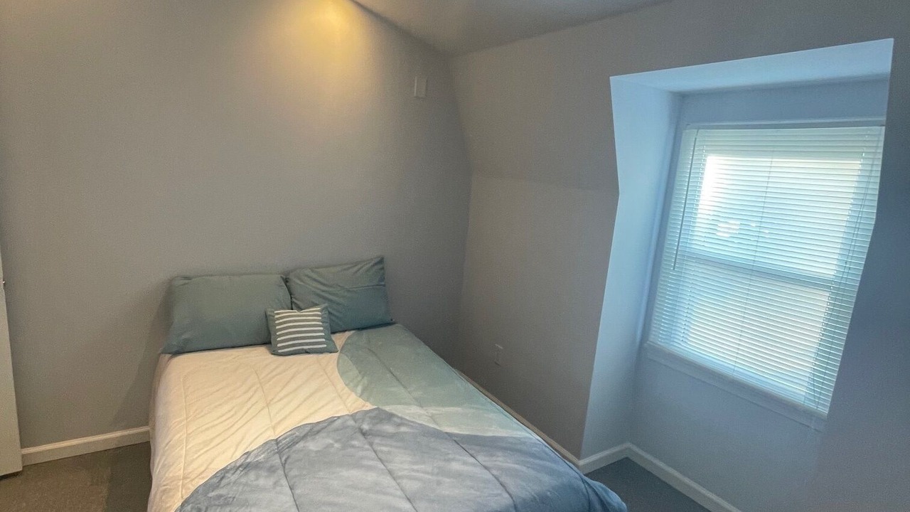 Photo of Bedroom in Aston