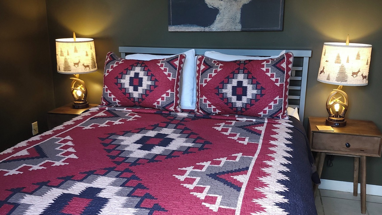 Photo of Bedroom in Ashley Oaks