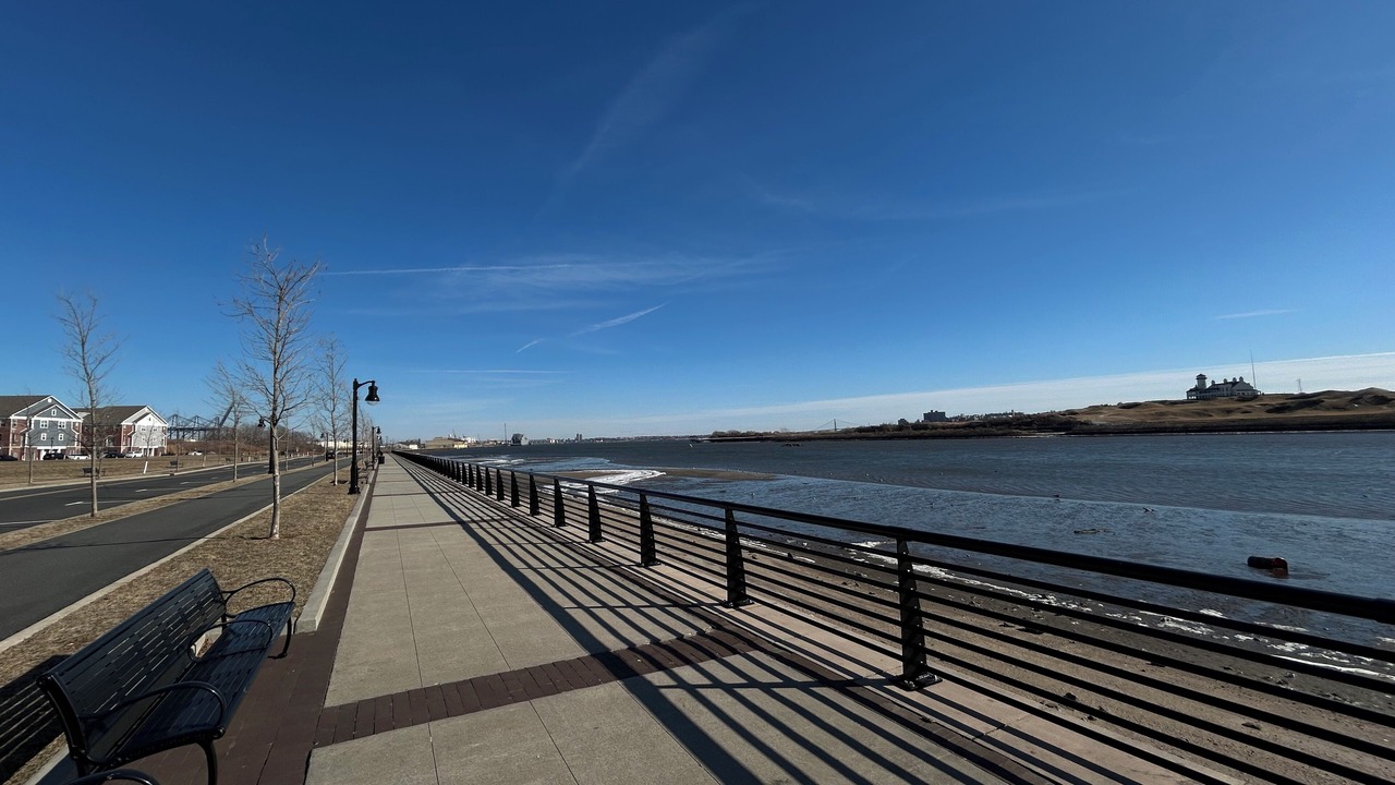 Photo of Others in Bayonne