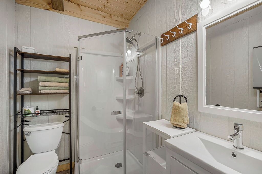 Photo of Bathroom in Little Valley