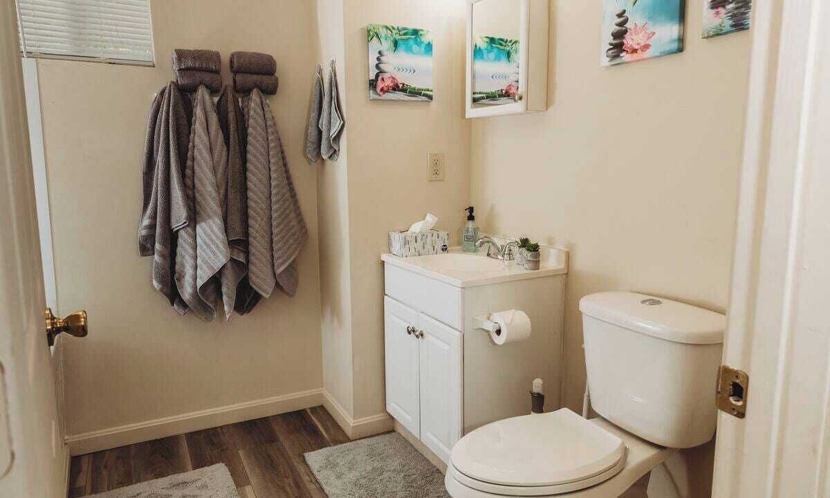 Photo of Bathroom in Hanover