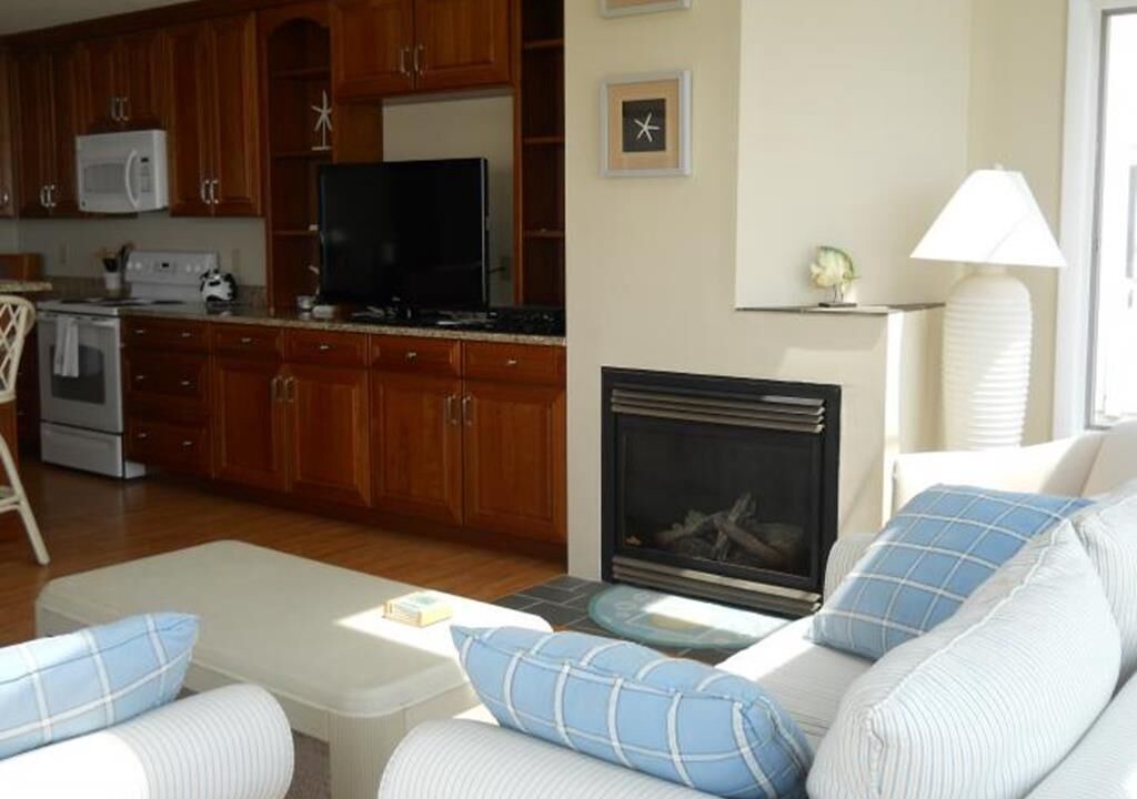 Photo of Livingroom in Harvey Cedars