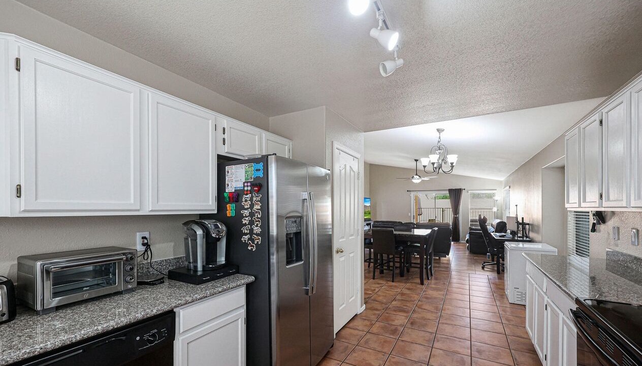 Photo of Kitchen in Superstition Springs