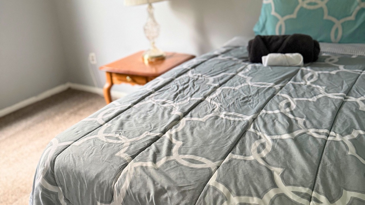 Photo of Bedroom in Grove City