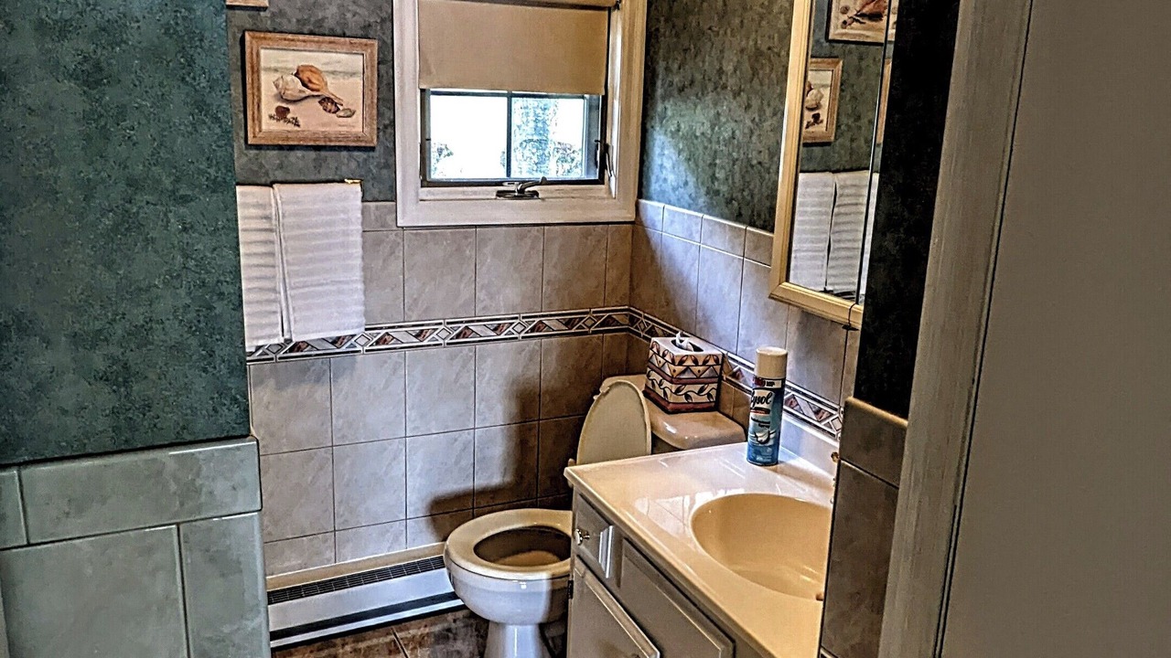 Photo of Bathroom in Lakeville