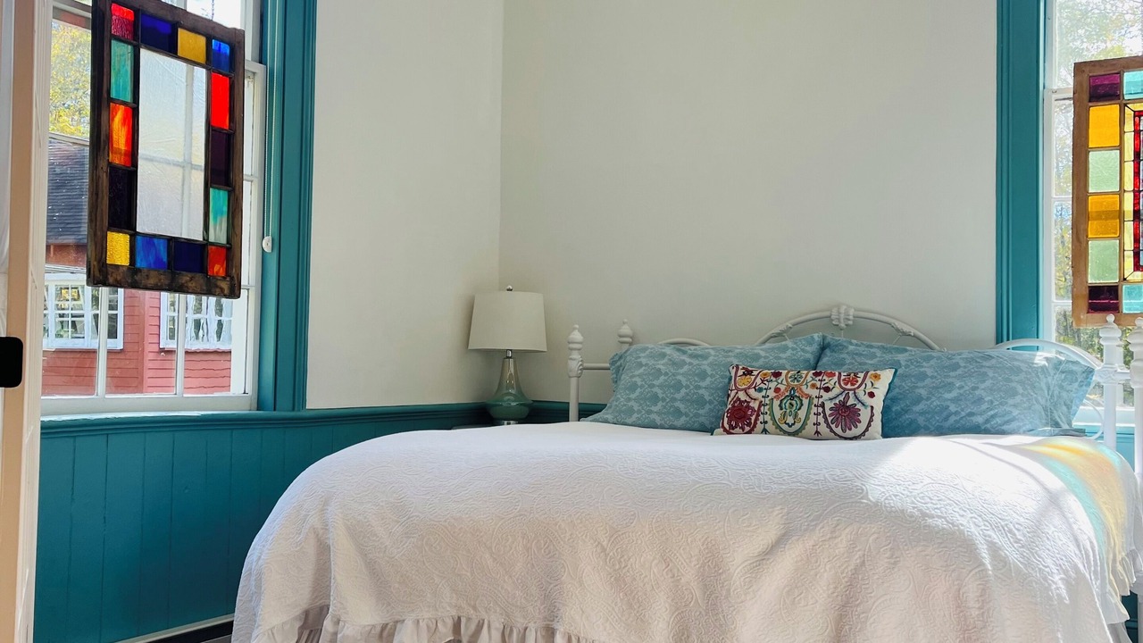 Photo of Bedroom in Montague